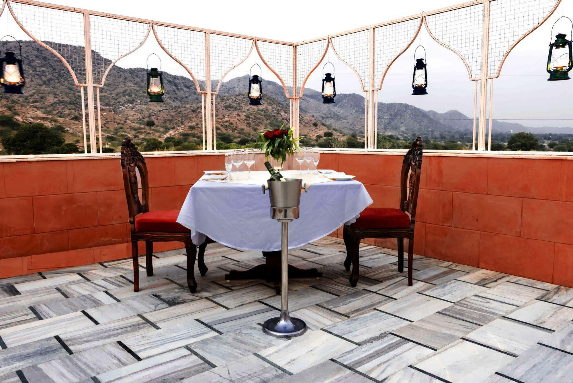 Hotel Pratap Mahal Pushkar Ihcl Seleqtion Exterior foto